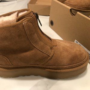 UGG Women's Neumel Platform Zip Boots